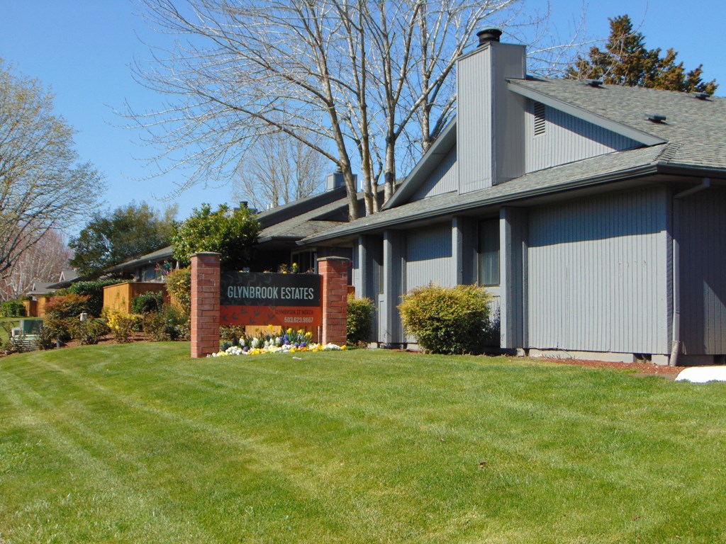 Glynbrook Estates Apartments, 146 Glynbrook Street North, Keizer, OR